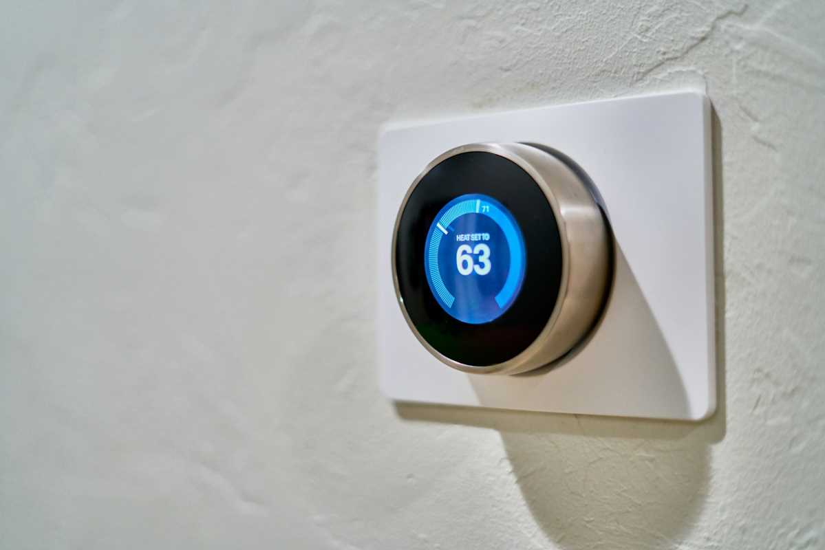 Why Smart Thermostats Are the Best Investment for Your Home